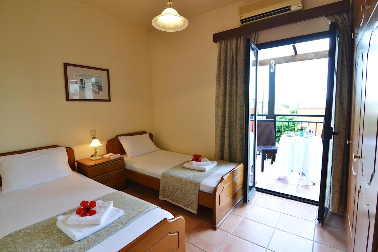Christina Villas- Minoan Inland Pentamodi Exterior photo