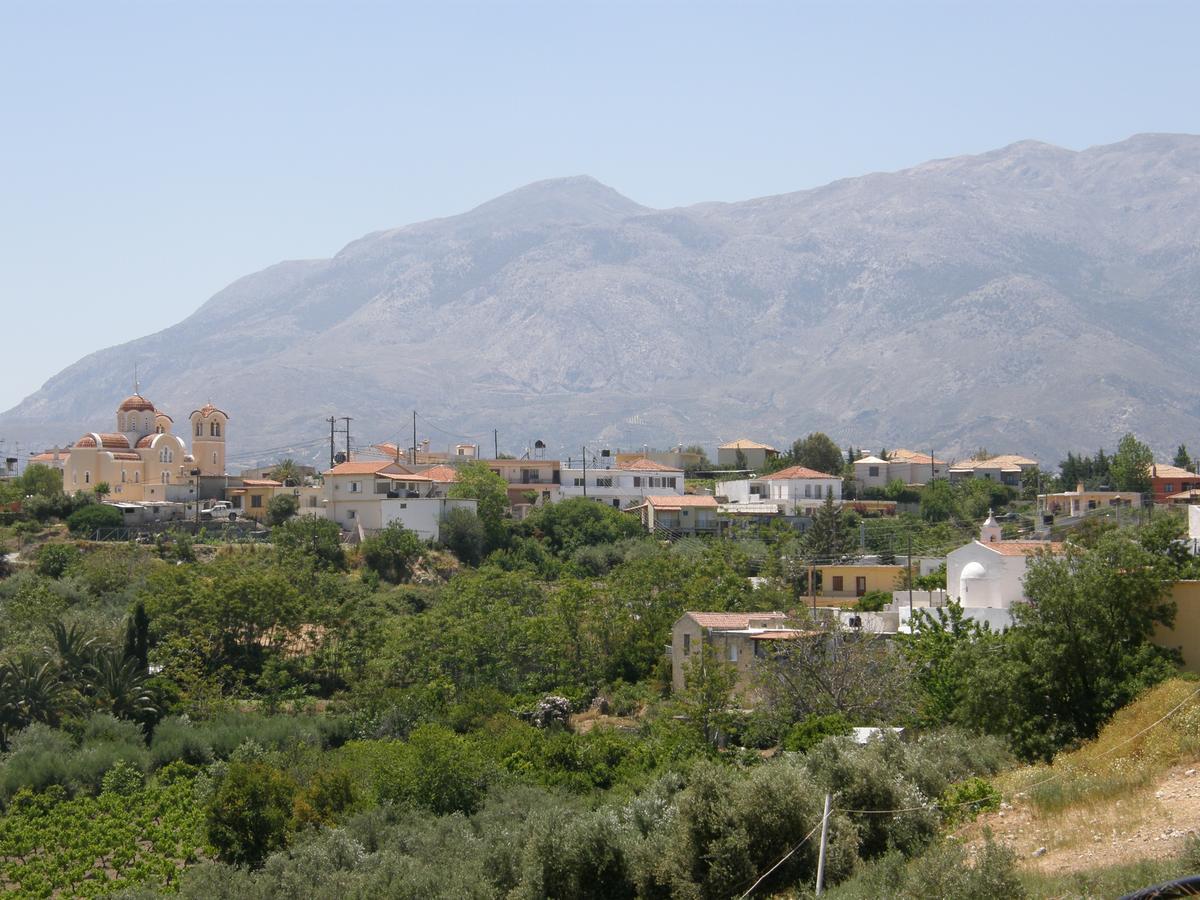 Christina Villas- Minoan Inland Pentamodi Exterior photo